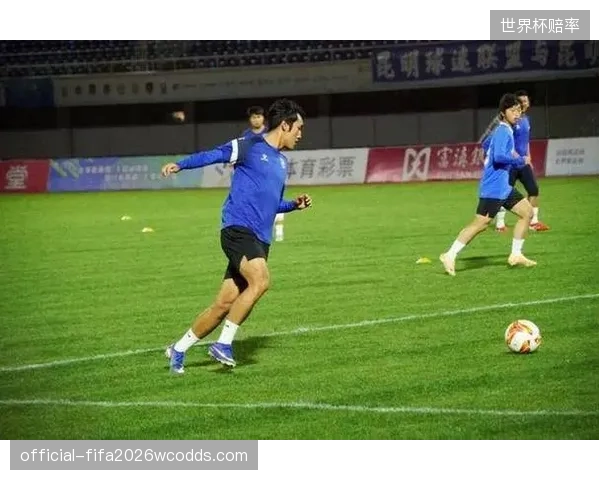 五月份的密集赛程考验各队板凳深度，主教练需应对球员的体能危机。